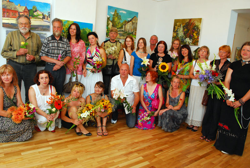 Izstādes atklāšana Bauskas novadpētniecības un mākslas muzejā. Mākslas plenērs Bauskā. 2008.g.