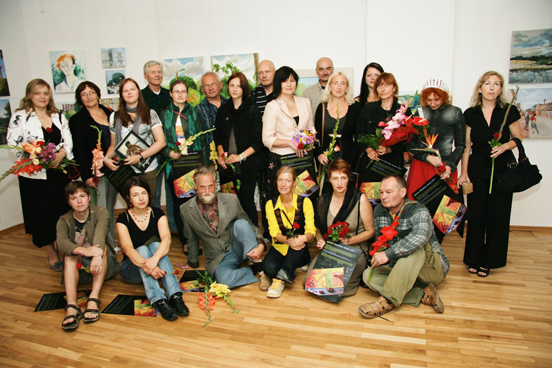 Plenēra izstādes atklāšana Bauskas novadpētniecības un mākslas muzejā. Mākslas plenērs Bauskā. 2011.g.